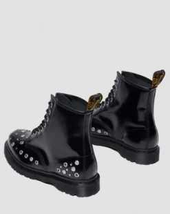 1460 BUTTERO LEREN LAARZEN MET STUDS in Zwart
