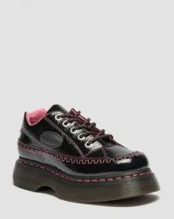 Buzz Distressed Lakleren Schoenen met Vijf Veterogen in Zwart