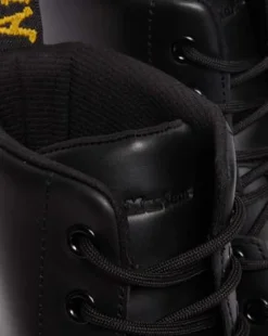 Crewson Leren Veterlaarzen in Black