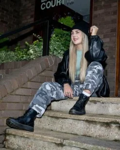 Crewson Leren Veterlaarzen in Black