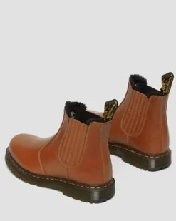 2976 DM's Wintergrip Leren Chelsea Laarzen in Tan