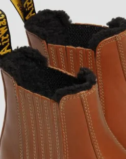 2976 DM's Wintergrip Leren Chelsea Laarzen in Tan
