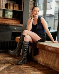 Kasey Virginia Leren Kniehoge Laarzen met Hak in Zwart
