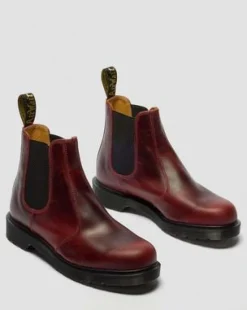 2976 Klassieke Kalfsleren Chelsea Boots in Burgundy