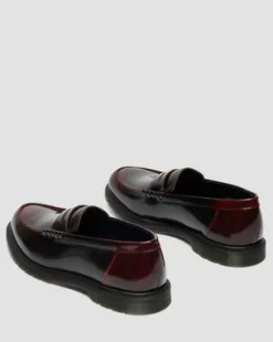 Mayfare Rub-Off Leren Loafers in Cherry Red