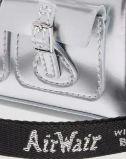 Minihengseltas van Metallic Zilver Lamper Lakleer in Zilver