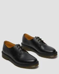 1461 Nauwe Normale Rand Smooth Leren Oxford Schoenen in Zwart