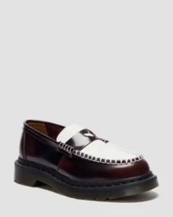 PENTON HART TWEEKLEURIG RUB-OFF LEREN LOAFERS in Cherry Red & Wit