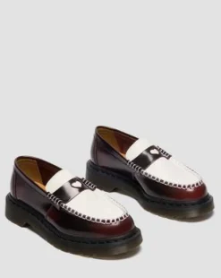 PENTON HART TWEEKLEURIG RUB-OFF LEREN LOAFERS in Cherry Red & Wit