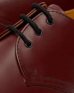 1461 Smooth Leren Oxford Schoenen in Cherry Red