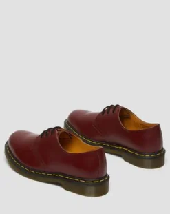 1461 Smooth Leren Oxford Schoenen in Cherry Red