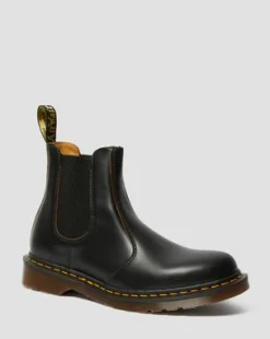 2976 Vintage Made in England Chelsea Boots in Zwart