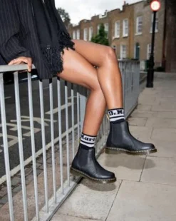 2976 Virginia Leren Chelsea Boots in Zwart