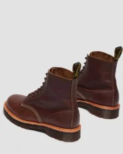 1460 Wild Grain Leren Laarzen in Sepia Bruin
