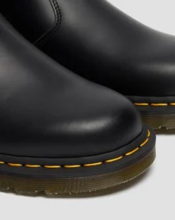 2976 Yellow Stitch Smooth Leren Chelsea Boots in Zwart