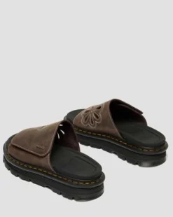 Zebzag Flower Crazy Horse Leren Slides in Donkerbruin